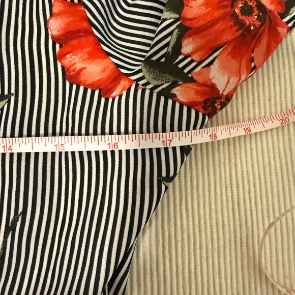 Haute Monde Floral Stripe Maxi Back Overlay Romper – Size M - Picture 3 of 10